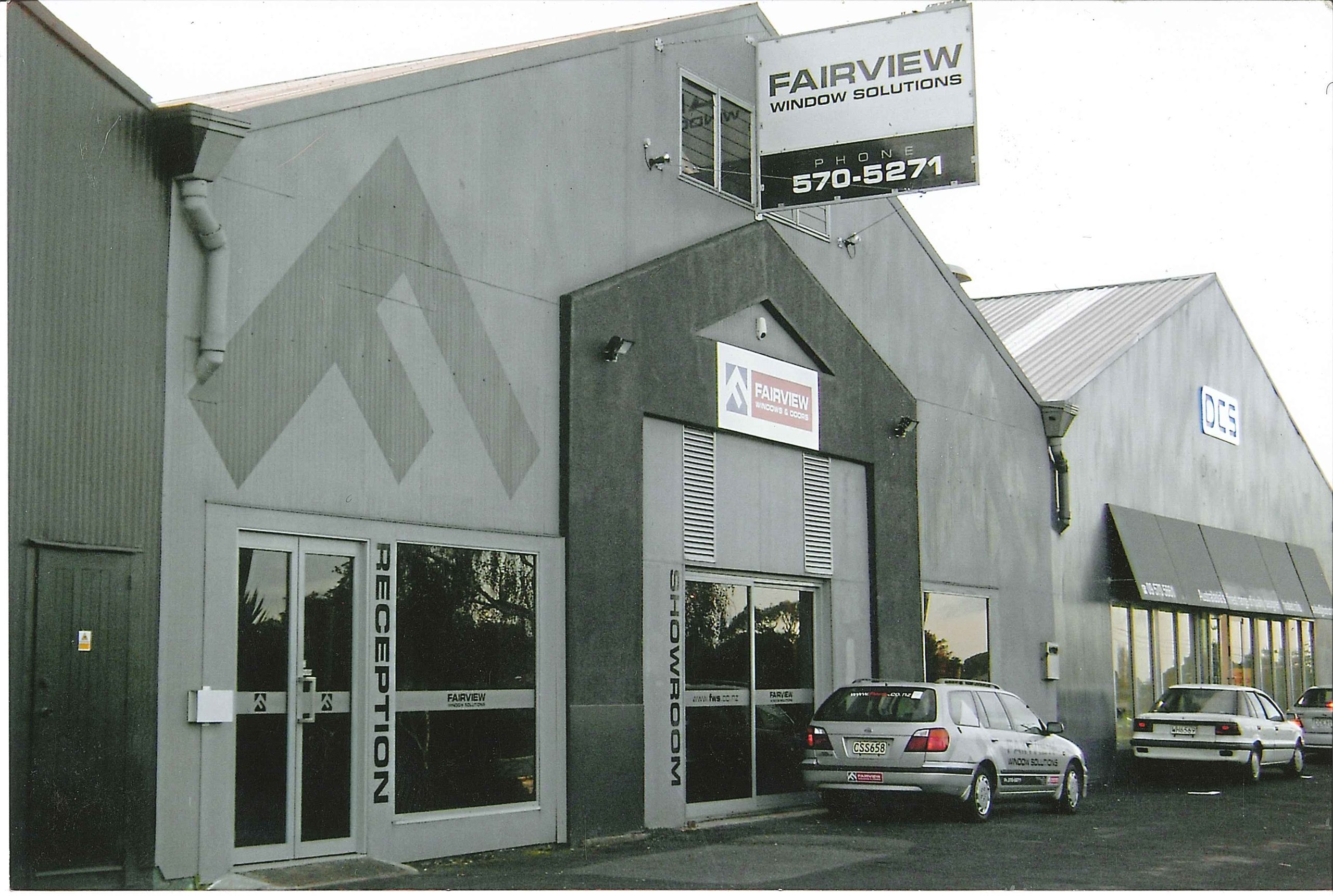 2004 2004